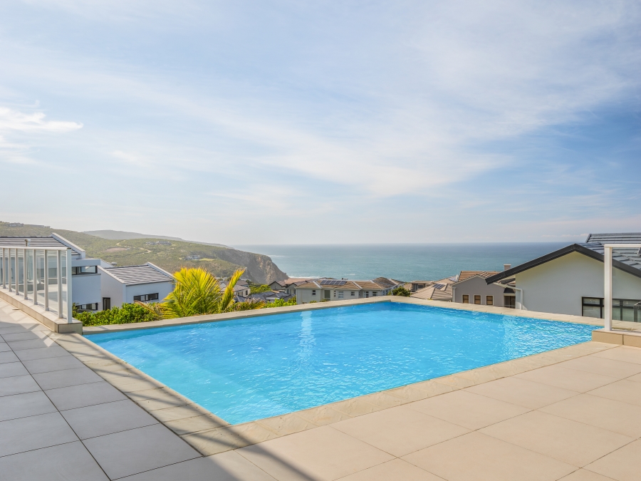 5 Bedroom Property for Sale in Pezula Golf Estate Western Cape